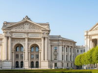 Gerichtsgebäude als Symbol für Amtsgericht, Landgericht und Oberlandesgericht in Deutschland